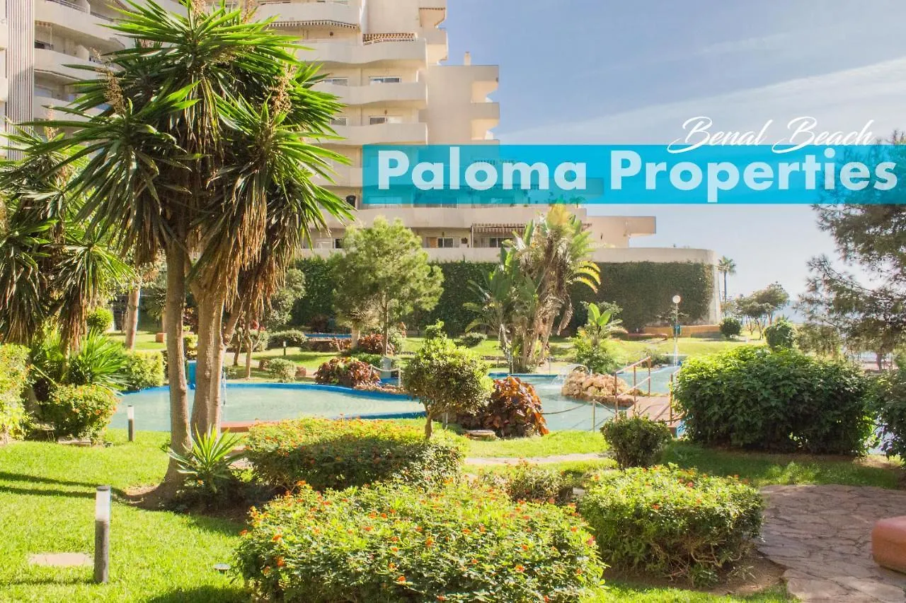 Apartamento Benal beach suite II, estudio con parque acuático y vistas al mar. Benalmádena