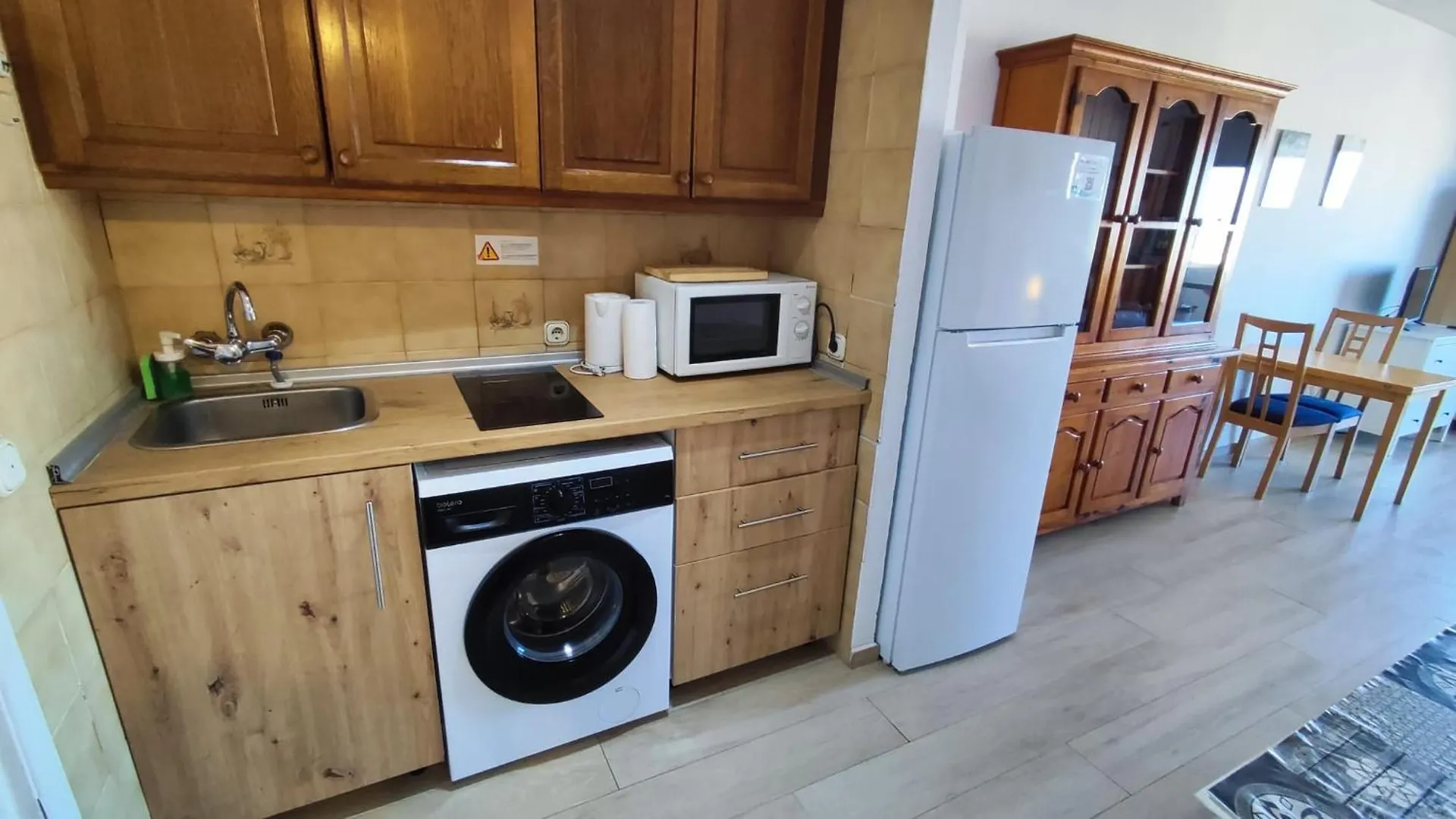Apartamento Benal beach suite II, estudio con parque acuático y vistas al mar. Benalmádena